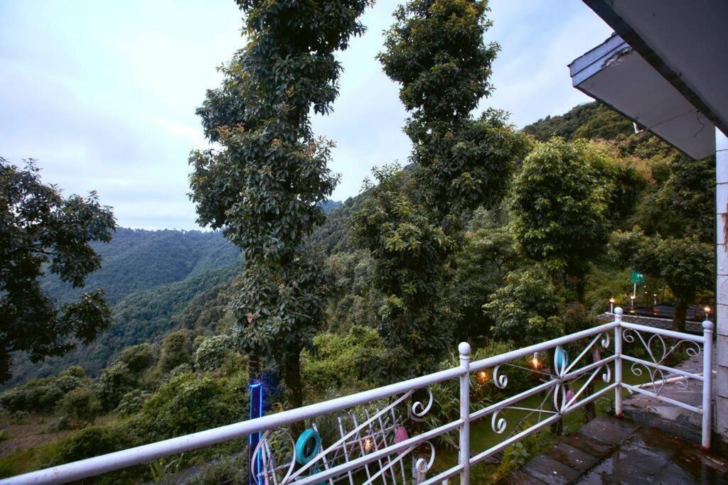 Ghost Villa Pokhara With Mountain View 20Mins From Main Area Ranipauwa Bagian luar foto