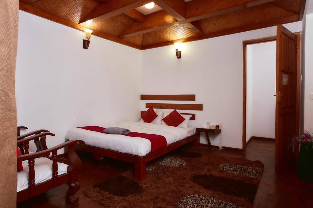 Ghost Villa Pokhara With Mountain View 20Mins From Main Area Ranipauwa Bagian luar foto