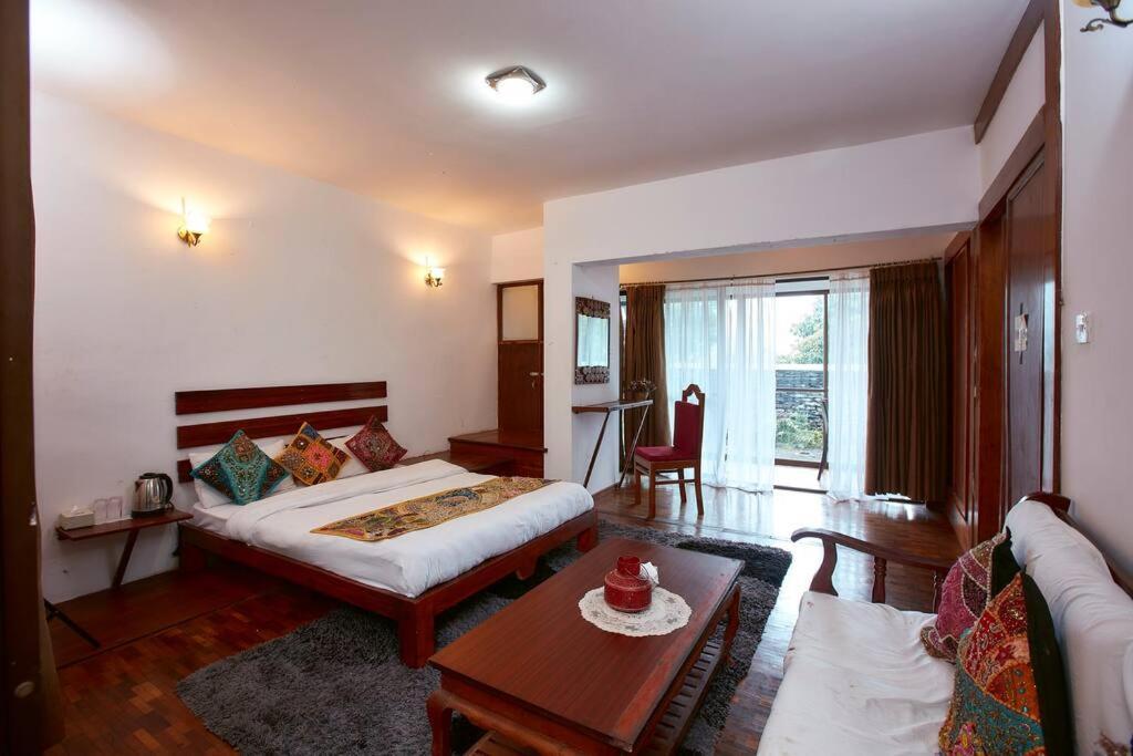 Ghost Villa Pokhara With Mountain View 20Mins From Main Area Ranipauwa Bagian luar foto